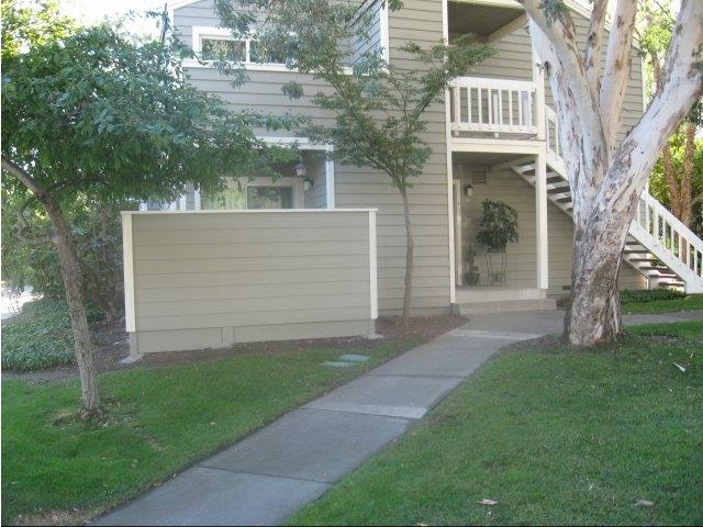 Woodcreek Village Apartments photo 2